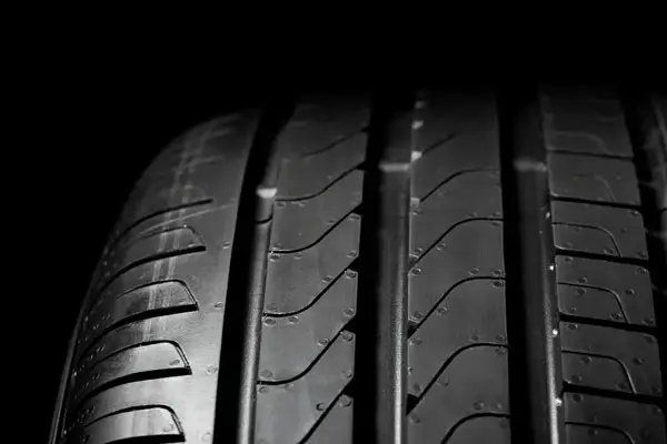 Tyre tread